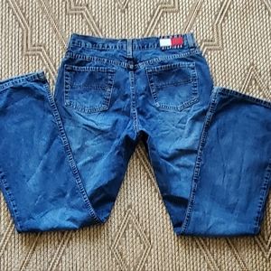 Tommy Hilfiger Straight Women's Blue Denim Button up Jeans Size 29" midrise.